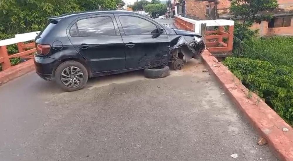 Bolsonaro é barrado ao tentar aparecer em foto Javier Milei