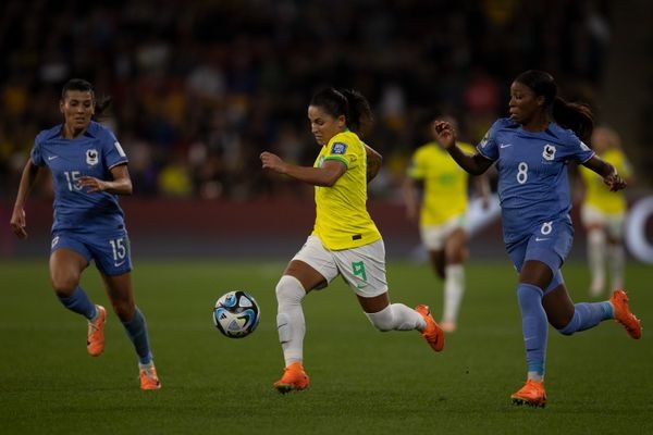 Debinha chegou a marcar o gol de empate. Crédito: Thais Magalhães/CBF
