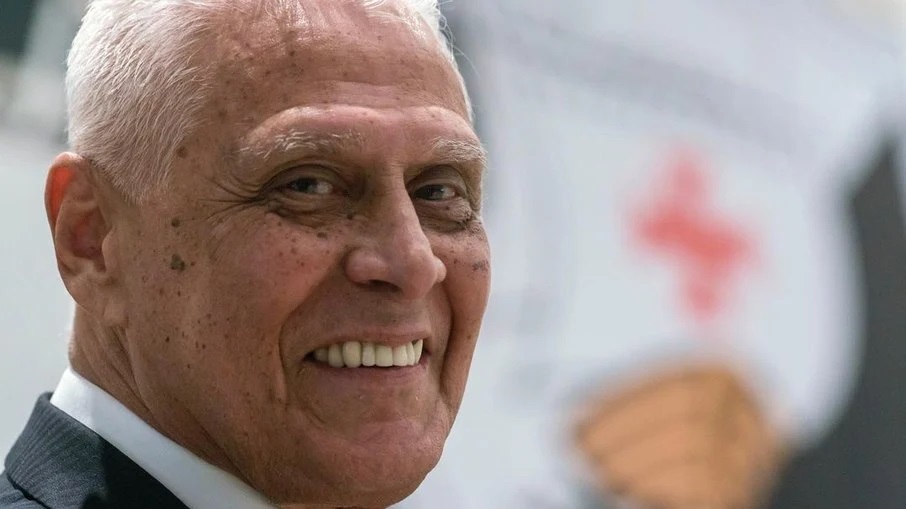 Morre Roberto Dinamite, maior artilheiro do Vasco, aos 68 anos. Reprodução / Instagram 