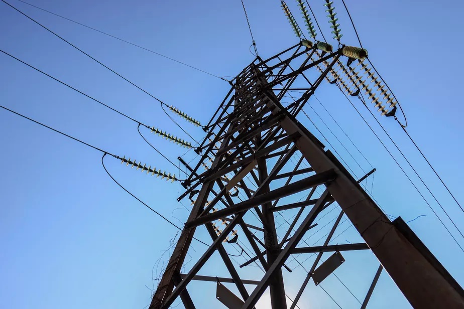 Linhas de transmissão de energia em Belo Horizonte, em foto de arquivo Rodney Costa/Zimel Press/Agência O Globo