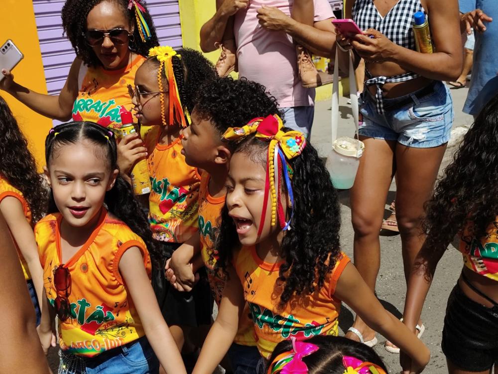 Arrastão Escolinha Arco Íris. Foto:RC News