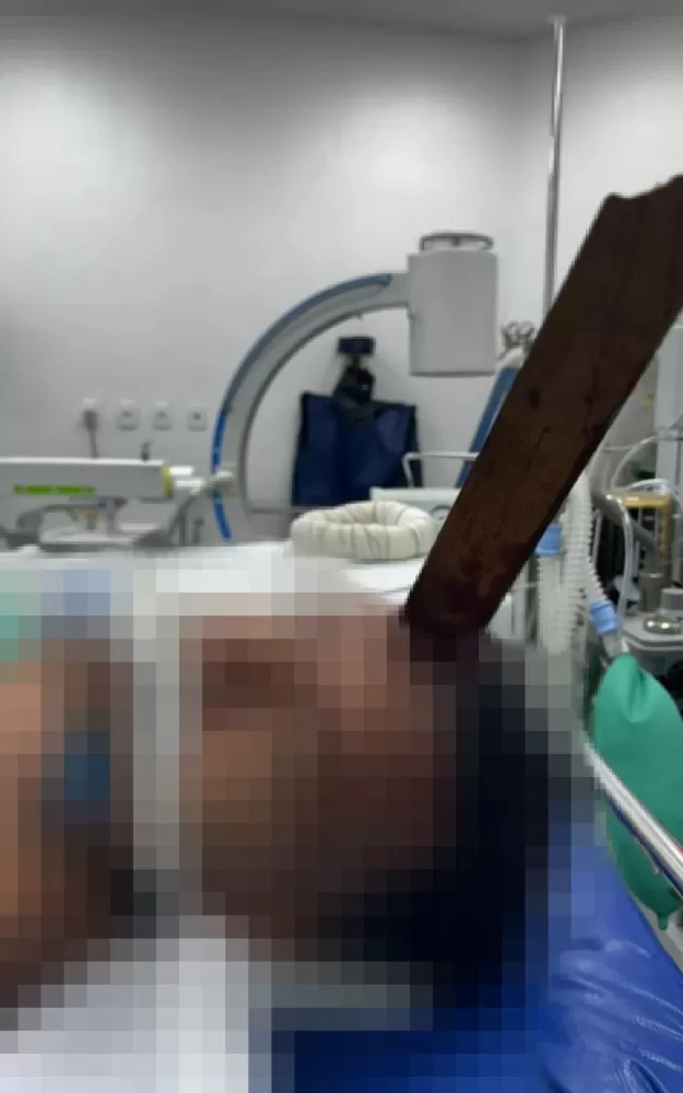 Quadro de saúde da vítima é considerado potencialmente grave, mas estável. Reprodução