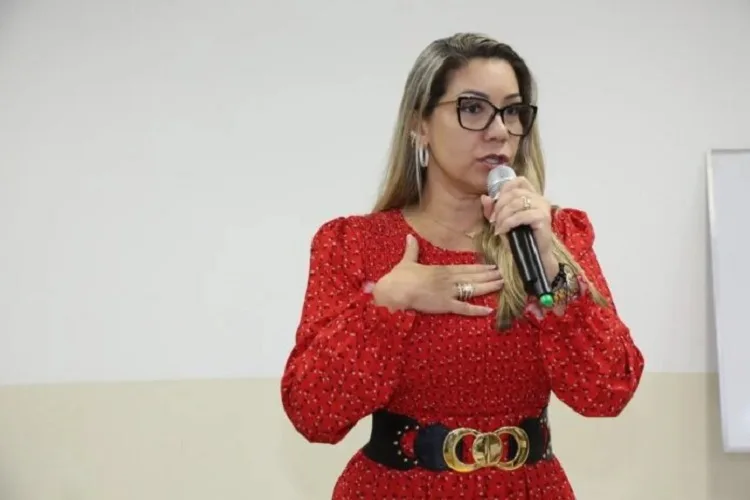 Alessandra Gomes (PSD), foi afastada do cargo nesta segunda-feira (2). Foto: Reprodução/Internet