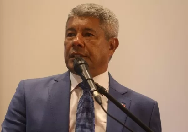 Jerônimo Rodrigues selebra fim da concessão da ViaBahia e anuncia que acompanhará a transição. Foto: Thuane Maria/GOVBA