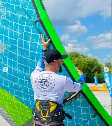Madre de Deus recebe Kite Verão com kitesurfistas e shows na orla. Foto: Reprodução/Instagram PMMD