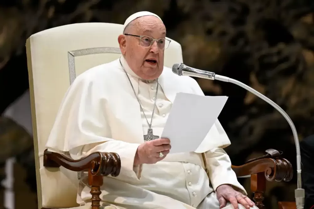 Papa Francisco aprova novo processo de reformas em Igrejas e reforça permanência no cargo. Foto: Reprodução/Internet