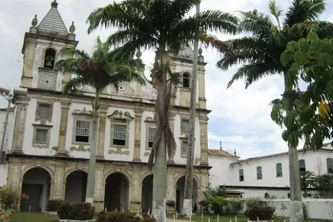 Convento de Santo Antônio corre risco de desabamento em São Francisco do Conde. Foto: Reprodução/Internet