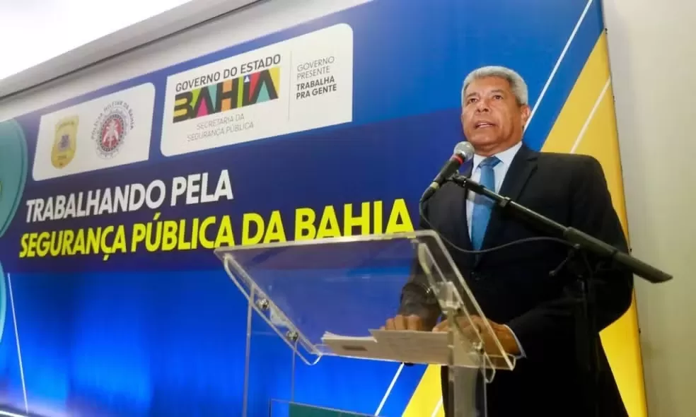 Governador assina projetos de lei que propõe reestruturação na segurança pública na Bahia. Foto: Joá Souza/GOVBA