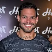 Igor Freitas é investigado em tentativa de manipulação em jogo da Série C. Foto: Reprodução/Instagram