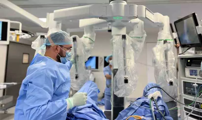 SUS vai incorporar cirurgia robótica para tratamento do câncer de próstata