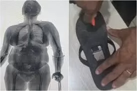 Idosa é flagrada tentando entrar com drogas e eletrônicos escondidos em muleta e chinelo na Cadeia Pública de Salvador. Foto: Divulgação