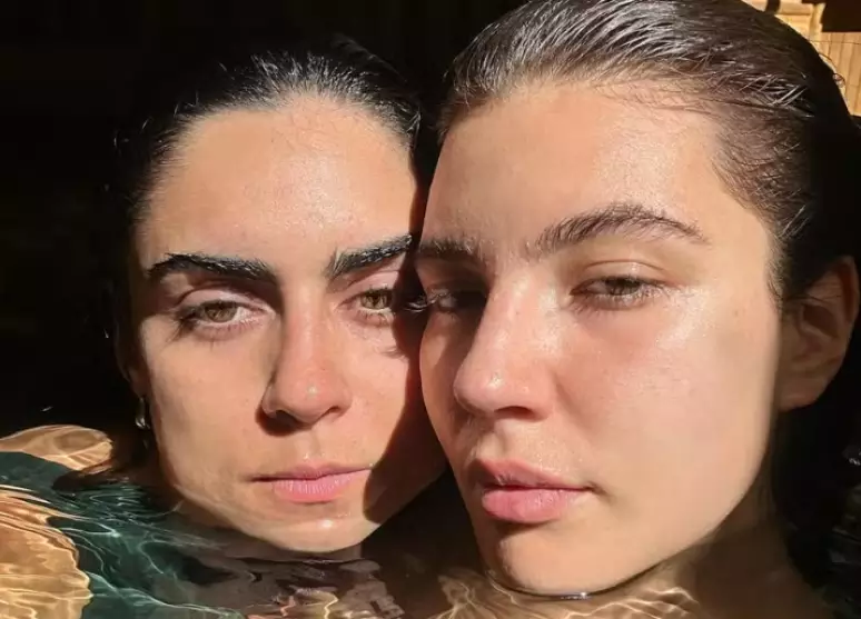 Alanis Guillen e a namorada Giovanna Reis. Foto: Reprodução/ Instagram