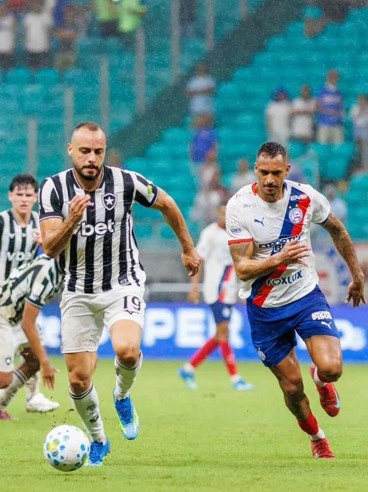 Bahia quebra jejum, vence Botafogo de virada e assume a 6ª posição