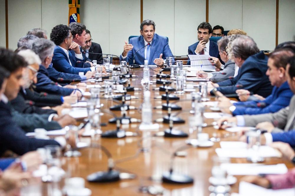 Ministro da Fazenda, Fernando Haddad, durante reunião. Foto: Reprodução/Diogo Zacarias